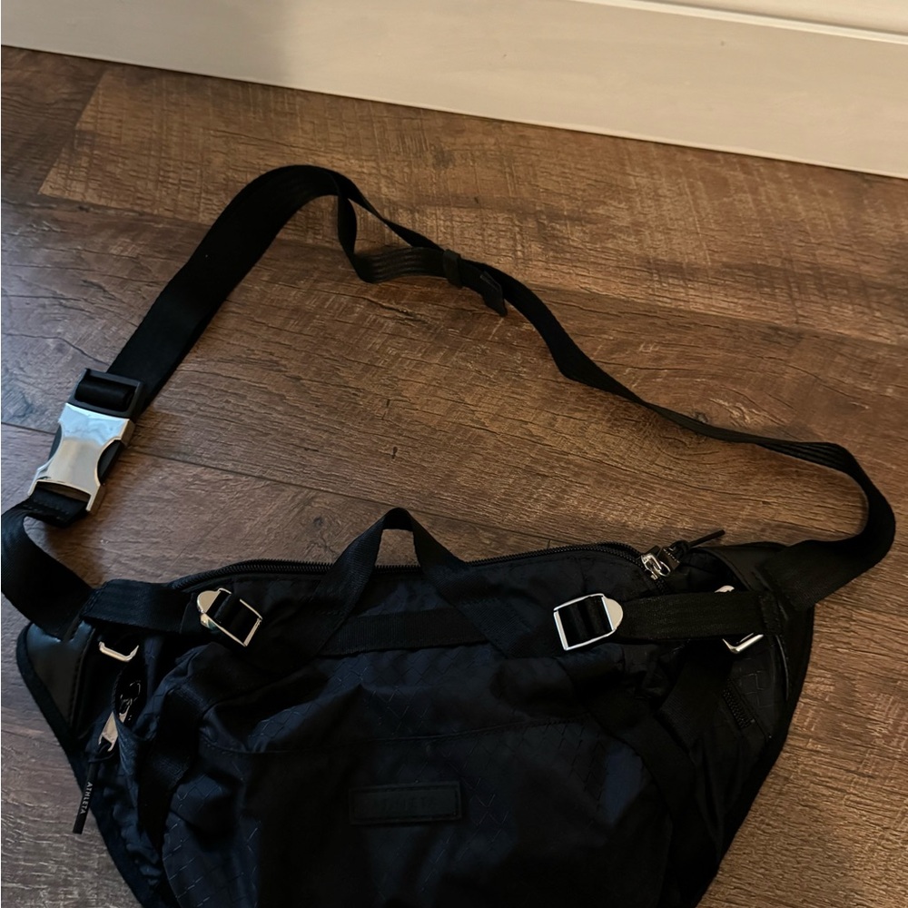 Athleta Black Belt Bag with Adjustable Strap